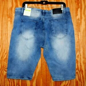 🆕 GS-115 Distressed Patchwork Denim Shorts – Size 32 (NWT)